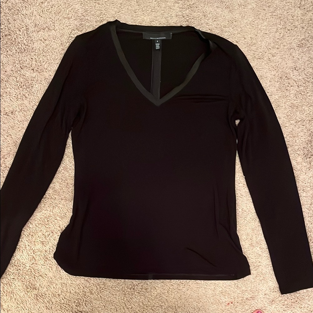 White House Black Market Black V-Neck Long Sleeve Tee